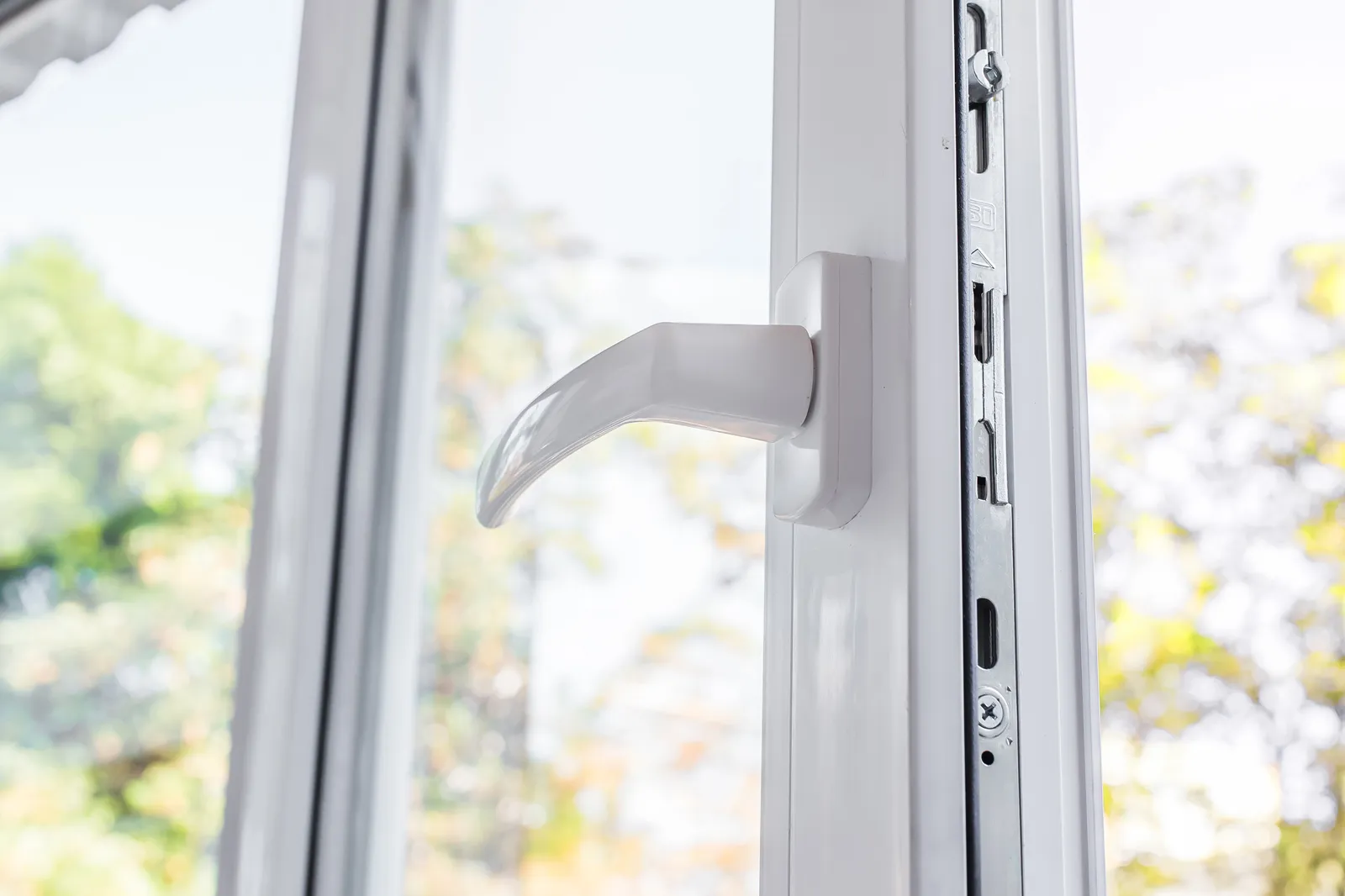 when to replace windows after storm damage